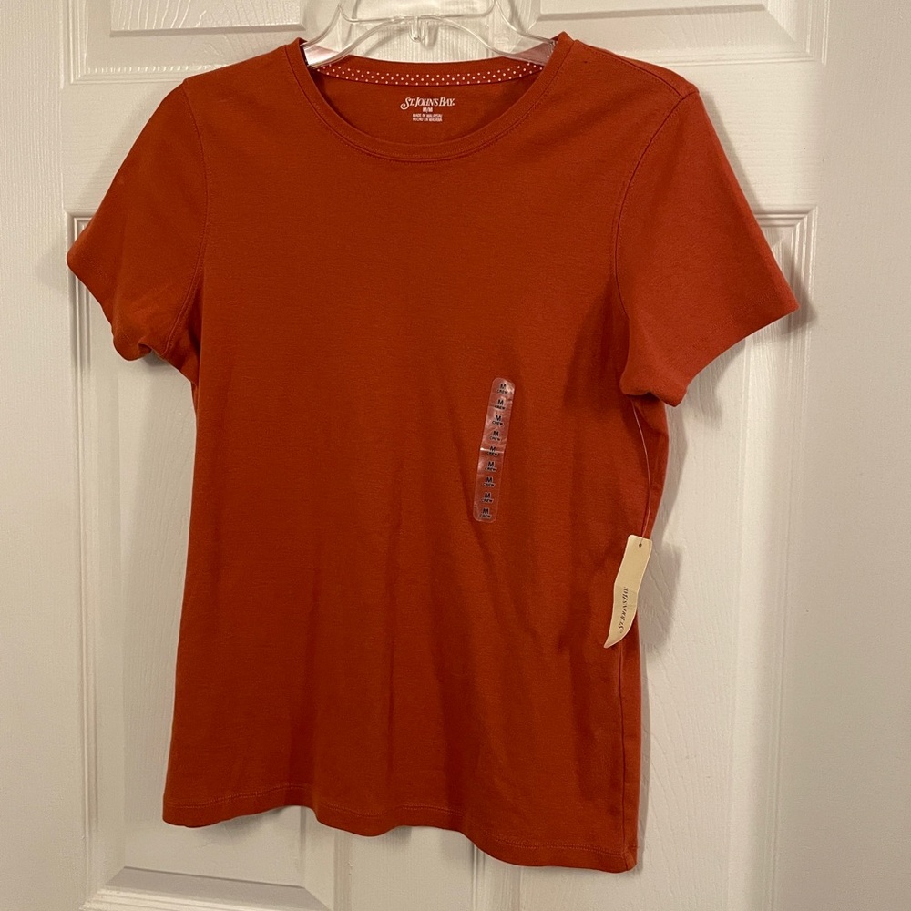 NEW ST. John’s Bay. Rust Orange Tee. Size Medium.